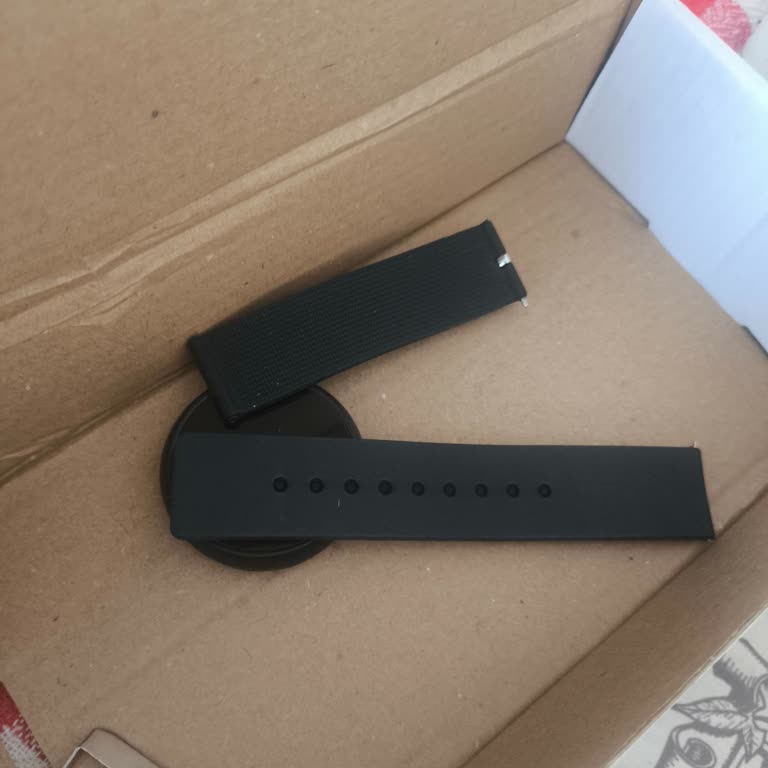 Sipariş Edilen Saat Yerine Farklı Ve Sahte Ürün Gönderildi