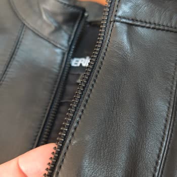 Kullanılmış Mont Gönderildi, İade Talebim Karşılanmıyor