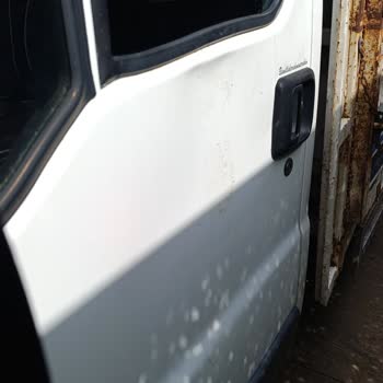 Yuşa Geri Dönüşüm Aracıma Zarar Verildi