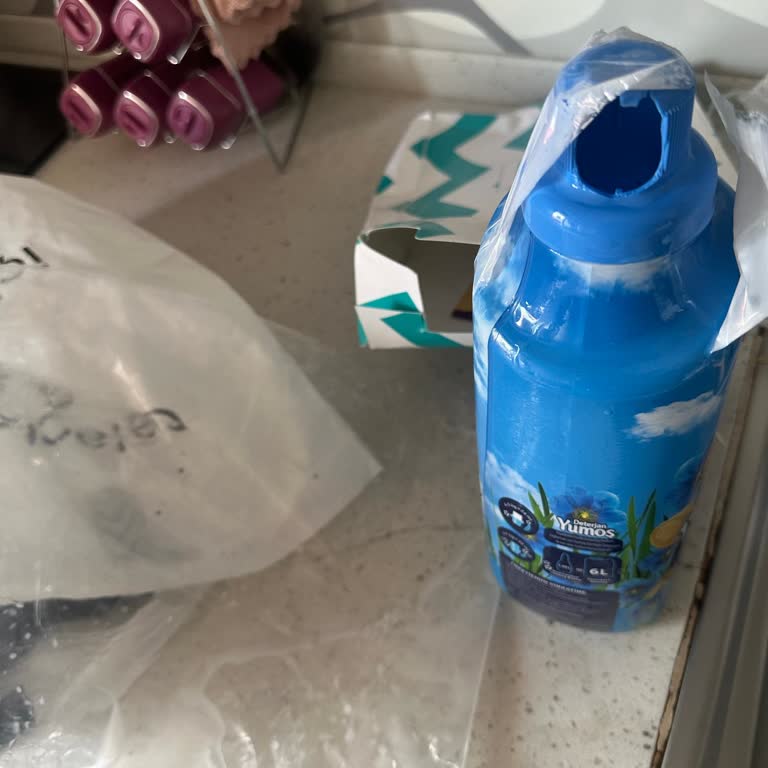 Kargoda Hasar Gören Tanıtım Kutusu Ve Yetersiz Müşteri Hizmeti Deneyimi