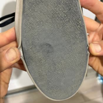 Tommy Hilfiger Ayakkabıda 3 Ayda Taban Ayrılması Ve Su Alma Sorunu