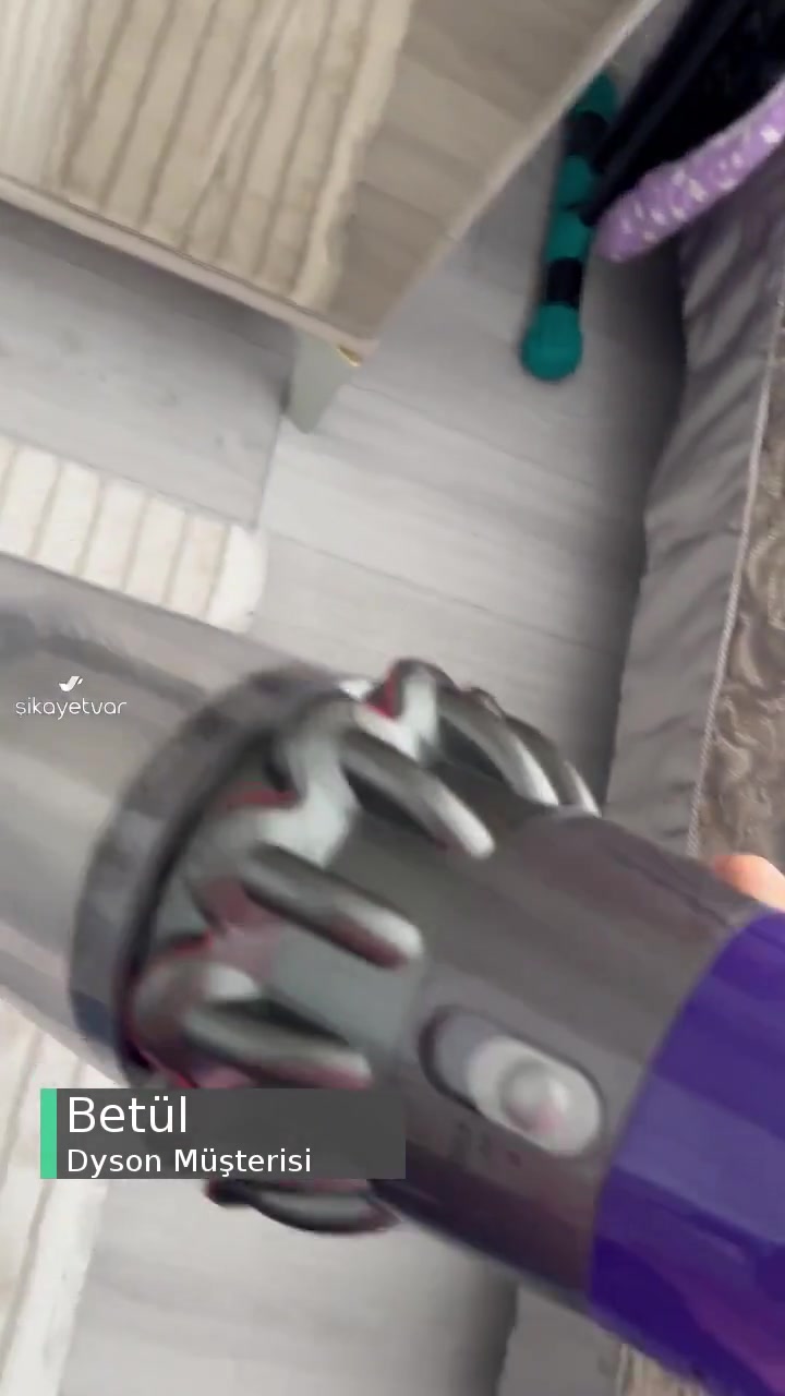 Dyson V10 Absolute Dikey Süpürge Arızası videonun kapak resmi
