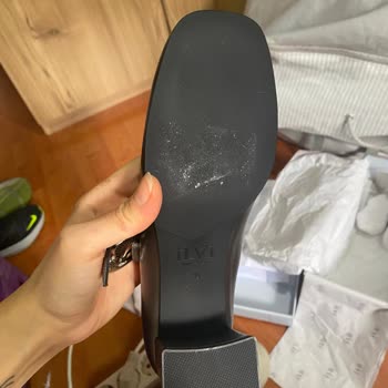 Kampanyadan Alınan Ayakkabılar Kullanılmış Ve Kirli Geldi, İade Talebim Var