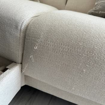 Teslimat Sırasında Deforme Ve Hatalı Montajlı Koltuk, Servis Gecikmesi