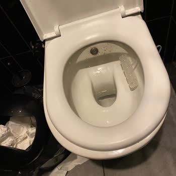 Coffy Gebze Şubesinde Sürekli Hijyen Sorunu Ve Yetersiz Tuvalet Temizliği