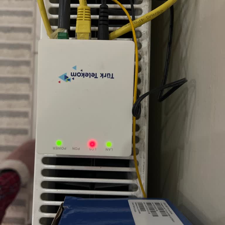 Sürekli Kesilen İnternet Ve Yetersiz Destek Nedeniyle Abonelik İptali Talebi