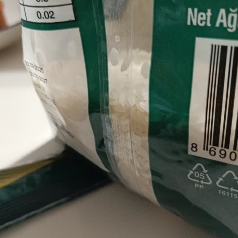 Aldığım Pirinçler Böcekli Çıktı, Müşteri Hizmetlerinden Dönüş Yok!