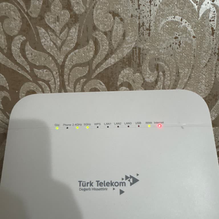 Uzun Süredir Çözülemeyen Fiber İnternet Kesintisi Ve Mağduriyet