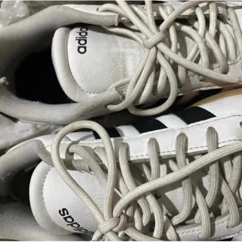 Adidas Kısa Sürede Yıpranan Ayakkabıya Çözüm Bekliyorum