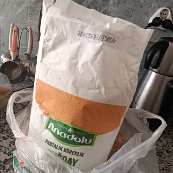 Aldığım Unun İçinden Böcek Ve Kurt Çıktı, İade Konusunda Yardım Bekliyorum