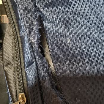 10 Günde Yıpranan Sırt Çantası Ve İletişim Sıkıntısı