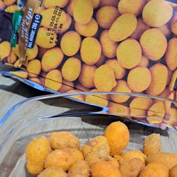 A101'den Alınan Çerezya Soslu Fıstıkta Sertleşmiş Ve Topaklanmış Sos Sorunu