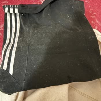 Kısa Sürede Tüylenen Mont Nedeniyle Kıyafetlerim Zarar Gördü, İade Talep Ediyorum