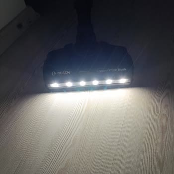 Bosch Unlimited 7 Dikey Süpürgede Işıklı Başlık Ve Çekim Gücü Sorunu