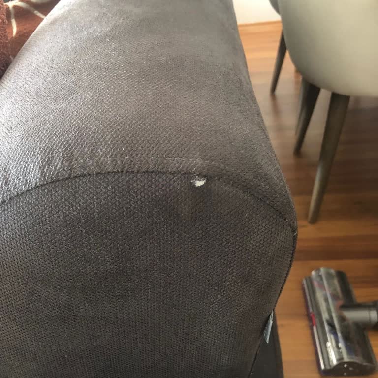 Doğtaş Mobilya Kusurlu Teslim Edilen Koltuk Takımım Bir Aydır Değiştirilmiyor