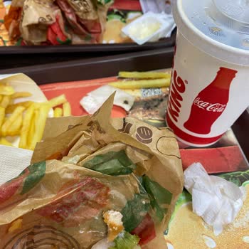 Burger King Whopper Menüde Böcek Çıkması Ve Mağduriyet