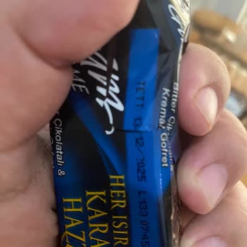 Çikolatanın İçinden Kurt Çıkması Nedeniyle Sağlık Riski Ve Açıklama Talebi