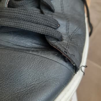 Ayakkabı Dünyası Kısa Sürede Deforme Olan Ayakkabı İçin Garanti Mağduriyeti