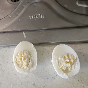 Keskinoğlu Yumurta Paketinde Bozuk Ürünle Karşılaştım, İade Veya Değişim Talep Ediyorum