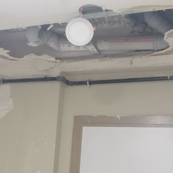 Zerya Yapı İnşaat (Van) Evimin Tavanı Çöktü