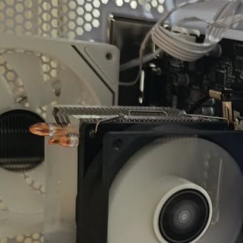 Arızalı Gelen Bilgisayar İçin 1 Ayda Çözüm Yok, Müşteri Hizmetleri İlgisiz