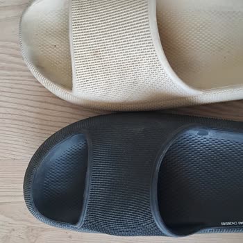 Oysho Giyim Yeni Alınan Terlikte Sürekli Daralma Sorunu Yaşadım