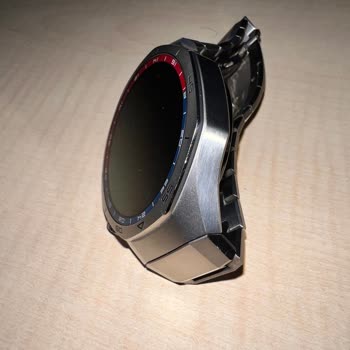 Titanyum Kasada Çizik Ve Hızlı Şarj Tükenmesi Sorunu