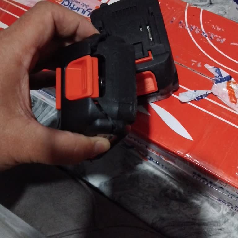 Yurtiçi Kargo, Kargomda Sipariş Ettiğim Çim Biçme Makinesinin Bataryaları Ve Aparatları Eksik Çıktı!
