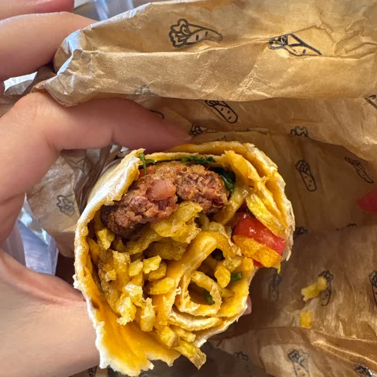 Dürümle Soğuk Ve Pişmemiş Dürüm Yüzünden Sağlığım Riske Girdi