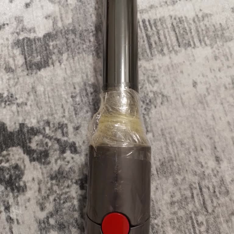 Dyson Süpürge Borusu Kırıldı Yedek Parça Bekliyorum