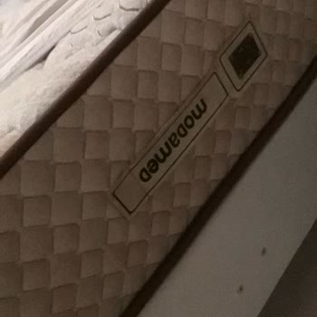 Ekstra Ücretle Satın Alınan Ortopedik Yatak Rahatsız Ve Beklentileri Karşılamıyor