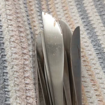 Jumbo Paslanmaz Çelik Çatal Bıçak Seti Kısa Sürede Paslandı!