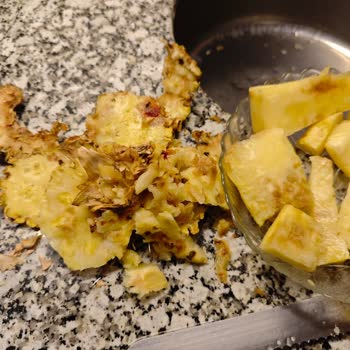 CarrefourSA Bozuk Ananas Teslimatı Sonrası Çözüm Bekliyorum!