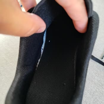 Giydimgidiyor Kusurlu Ürün, Yetersiz Müşteri Hizmeti ve Yüksek Kargo Ücreti Nedeniyle Mağduriyet