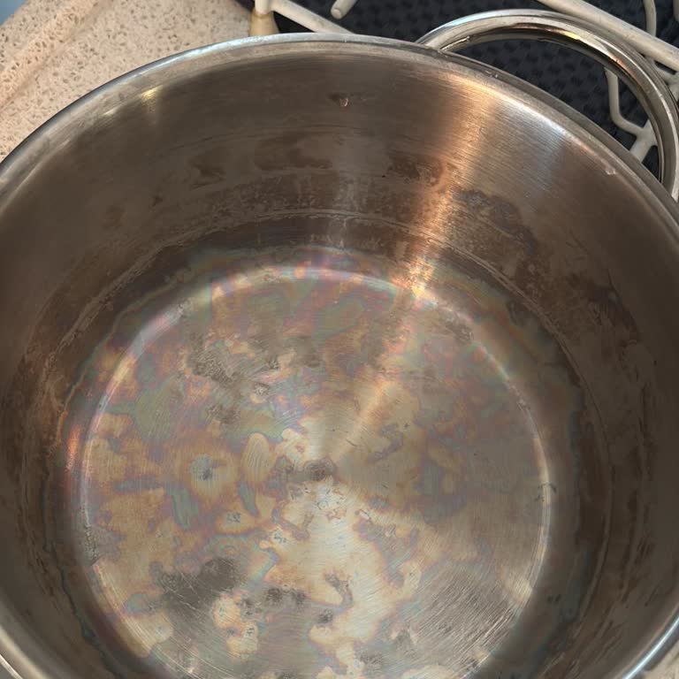 Aryıldız İlk Kullanımda Renk Değiştiren Çelik Tencere Seti Hayal Kırıklığı Yarattı