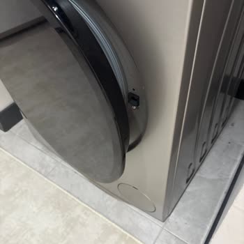 Vestel Çamaşır Makinesi Kapak Arızası Tekrarlandı, Garanti Kapsamında Ücret Talebi