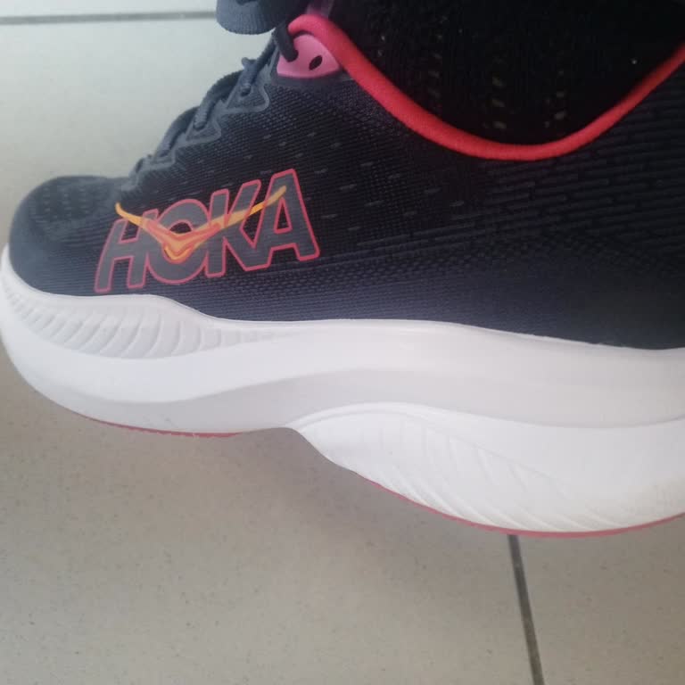 İlk Kullanımda Kaygan Ayakkabı Nedeniyle Düşme Ve İade Talebi