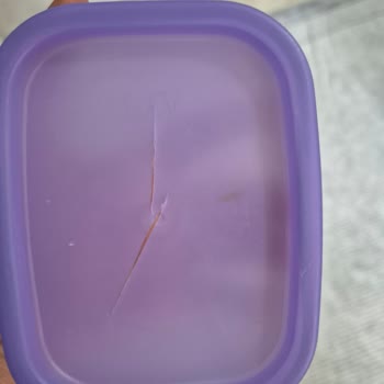 Lav Cam Saklama Kabı Kapakları Sürekli Kırılıyor, Mağduriyet Yaşıyorum