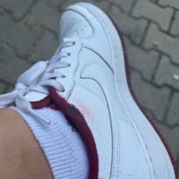 Garantili Ayakkabıda Boya Akması Ve Dikiş Açılması Sorununa Çözüm Bekliyorum