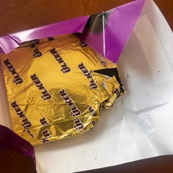 Çikolatada Yabancı Madde Buldum Ülkerden Açıklama Bekliyorum