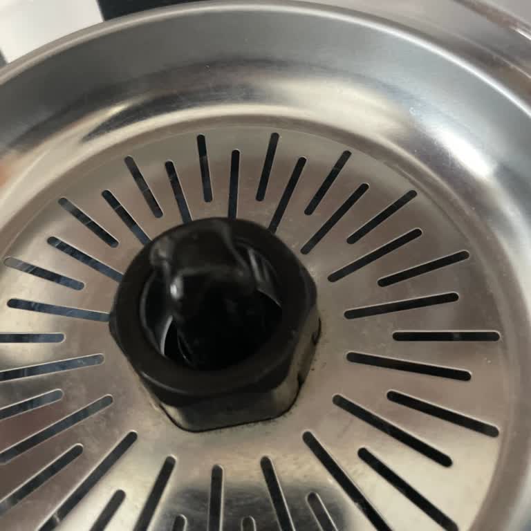 Homend Aylarca Beklenen Yedek Parça, Çözümsüz Müşteri Hizmetleri