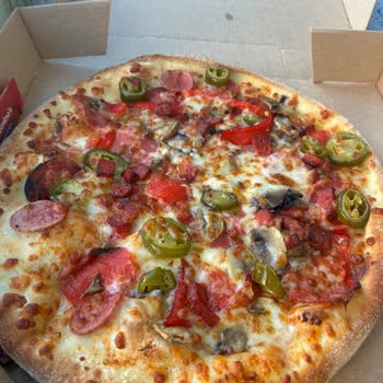 Sipariş Görselleriyle Uyuşmayan Eksik Malzemeli Pizzalar Teslim Ediliyor