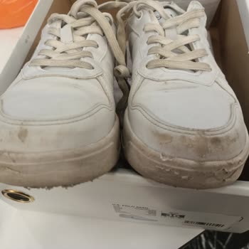 İki Haftada Deforme Olan Ayakkabı Ve Mağazadan Destek Alamama