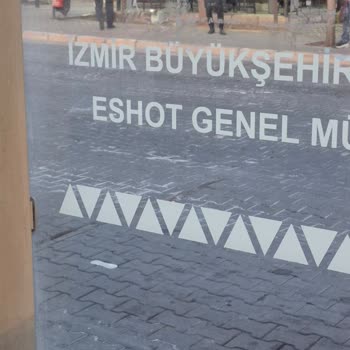 515 Numaralı Otobüs Hattında Yoğunluk Ve Yetersiz Sefer Sorunu