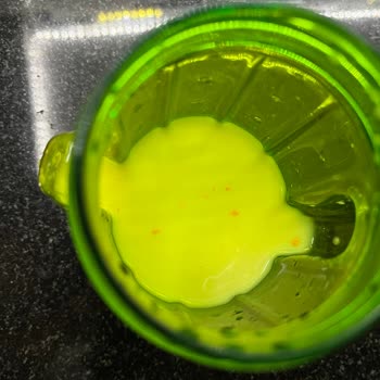 Sütaş Muzlu Süt Ambalajında Leke Ve Kötü Koku İle Yabancı Madde Sorunu Yaşadım