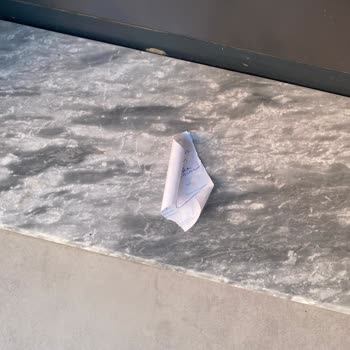 PTT Tebligatları Bina Dışına Bırakıyor, Teslimat Kuralları İhlal Ediliyor