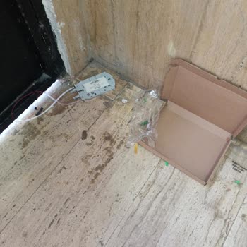 Superonline Ekiplerinin Apartmanımızda Bıraktığı Çöpler Ve Yetersiz Müşteri Hizmeti