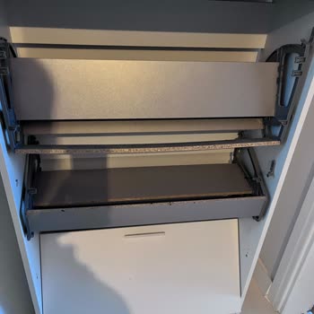 Adore Mobilya Ayakkabılık Kısa Sürede Kullanılamaz Hale Geldi