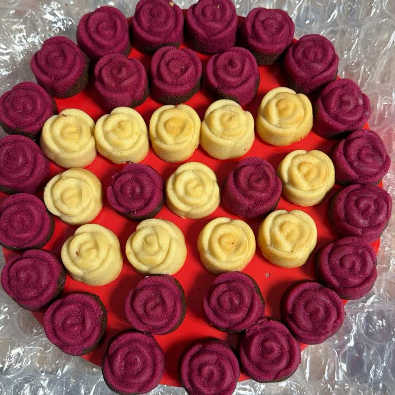 Çiçek Sepeti Gizli Göndericiyle Ailemde Sorun Yaşadım