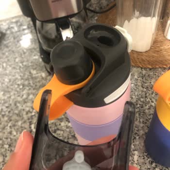 Aldığım Vagon Life Matara Kapakları 10 Gün İçinde Kırıldı, Mağduriyetim Giderilmiyor